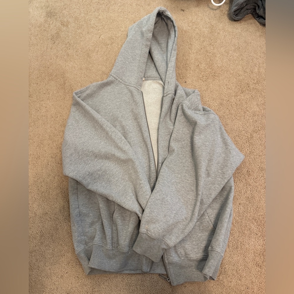 brandy melville zip up